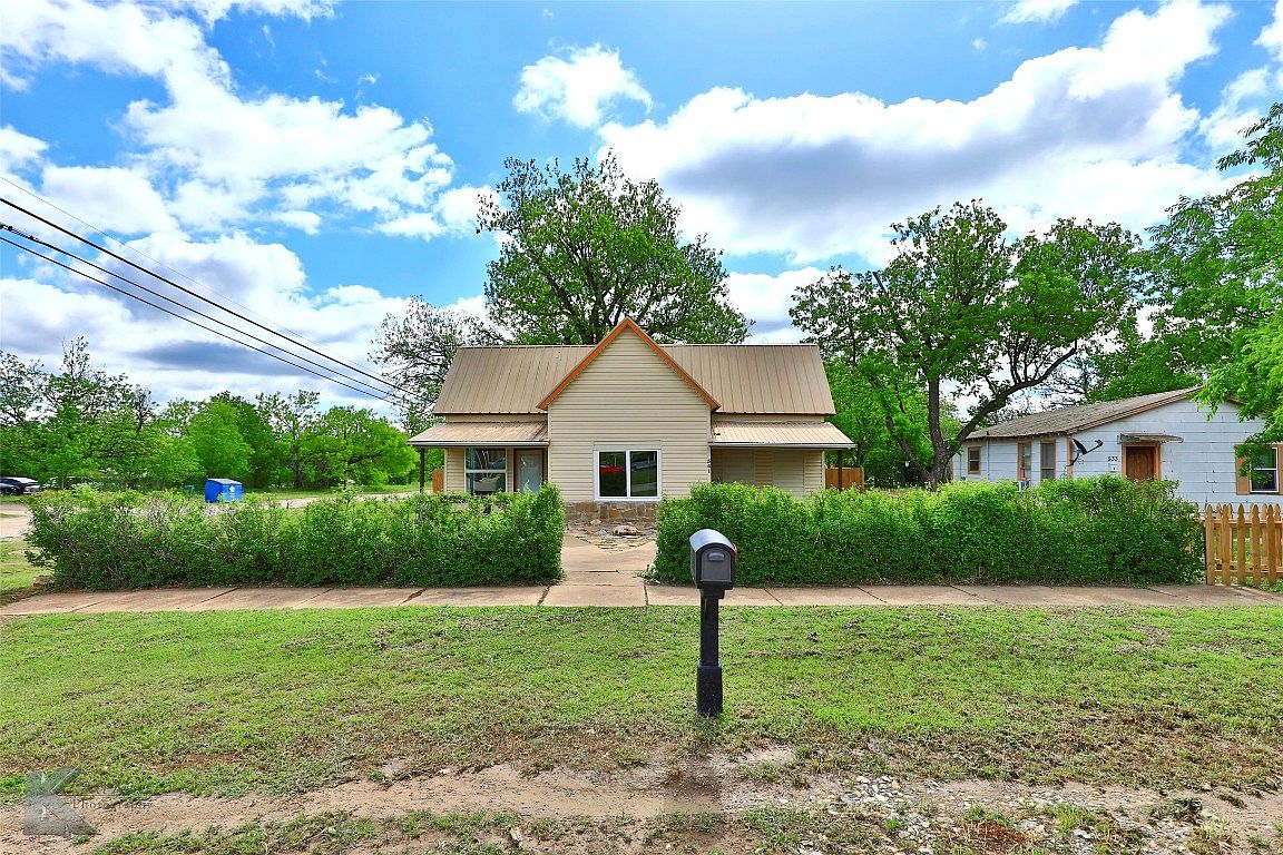 541 Walnut St, Baird, TX 79504 Zillow