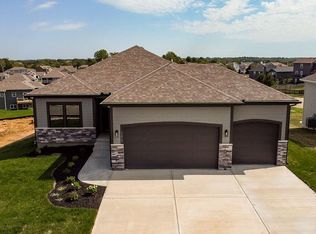 8904 NE 118th Ct, Kansas City, MO 64157