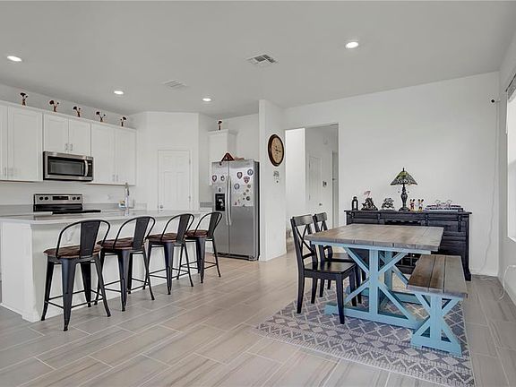 5th image of 4704 Homestead Trl