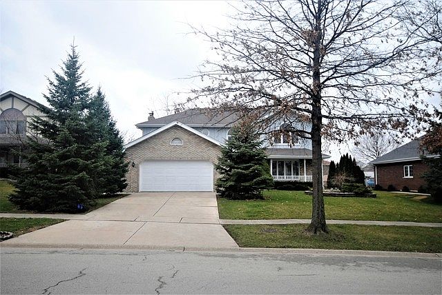 1st image of 14952 Greenbrier Ln