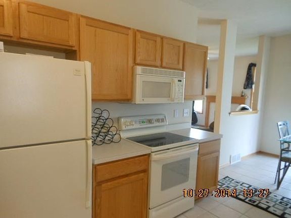 3rd image of 123 Muir Dr
