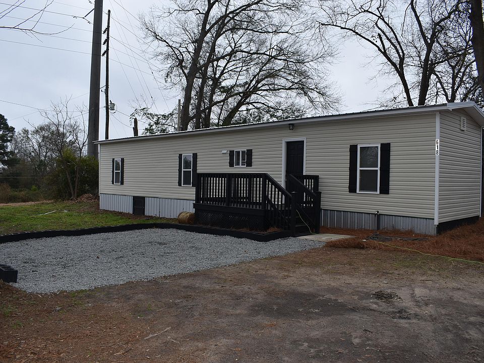 1st image of 618 Hutchinson Dr