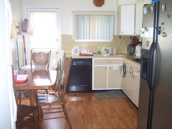 2nd image of 9 Bailey Ave