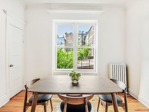 3rd image of 293 Stuyvesant Ave APT 2L