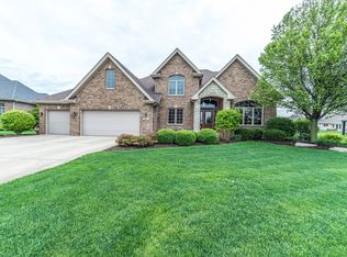 2620 Meadow Path, New Lenox, IL 60451