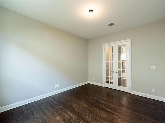 5th image of 540 Daylight Dr
