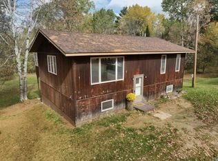 9913 E Lind Rd, Angora, MN 55703