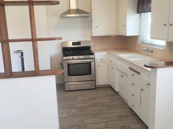 120 N La Plz, Anaheim, CA 92805