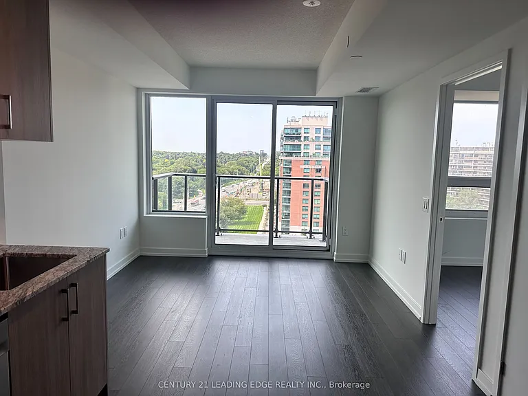 4010 Eglinton Ave W #1111 — Photo 11