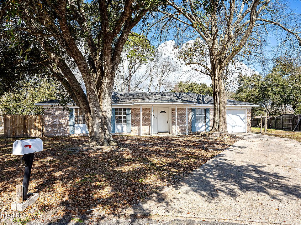 1st image of 5019 Cambridge Dr