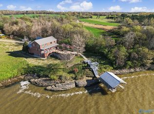 6400 Snake Rd, Athens, AL 35611