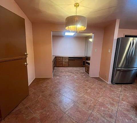 4th image of 7425 E 20th St