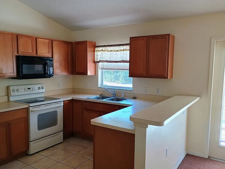 9358 Swiss Rd — Photo 4