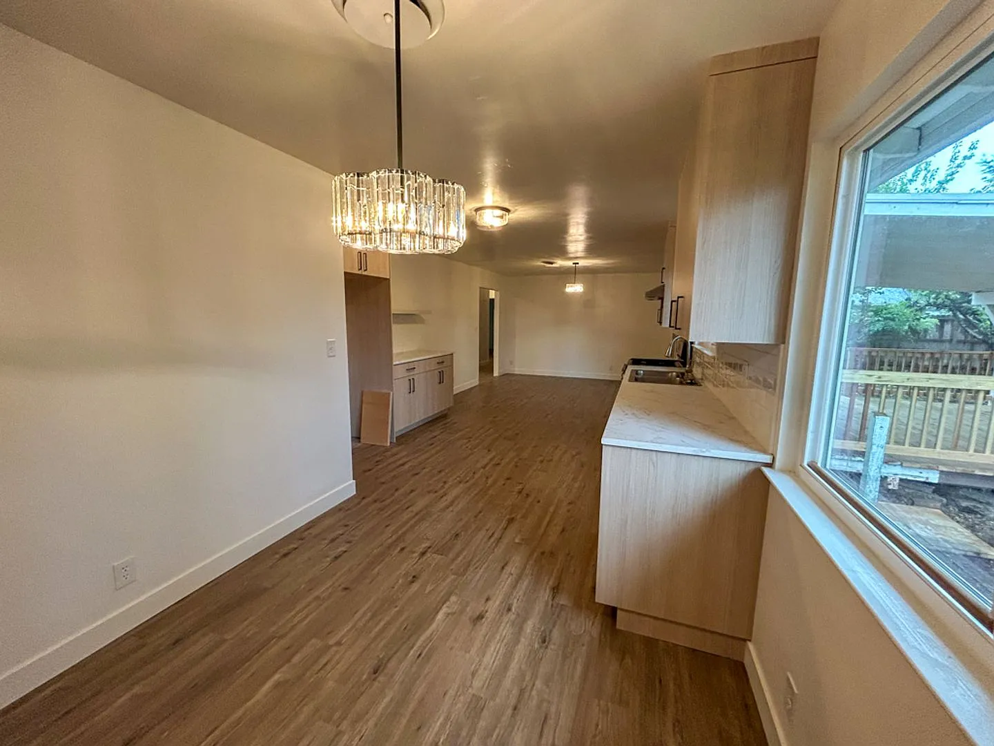 Large Backyard Well Kept 3 Bed 2 Bath Home! — Photo 3