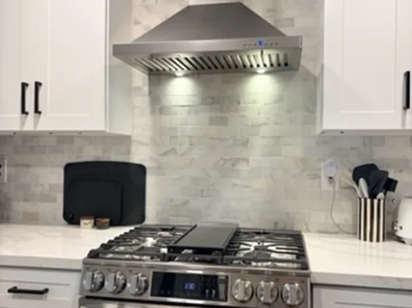 59 Oak Tree Ln, Irvine, CA 92612