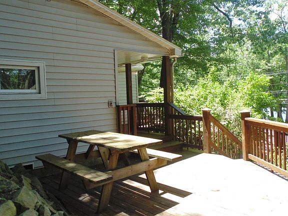 3rd image of 326 Deep Creek Dr