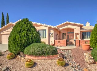 132 W Paseo Del Chino, Green Valley, AZ 85614