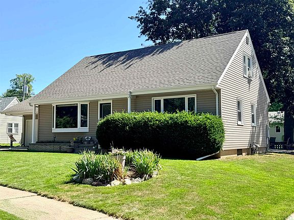 2nd image of 817 Highview Dr