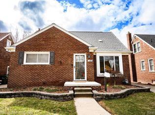 9390 Quandt Ave, Allen Park, MI 48101