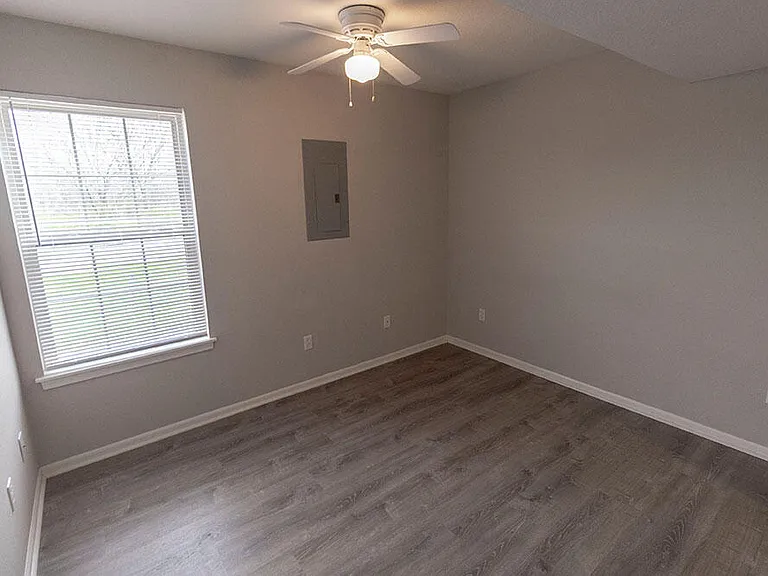 5313 Currituck Ln — Photo 11