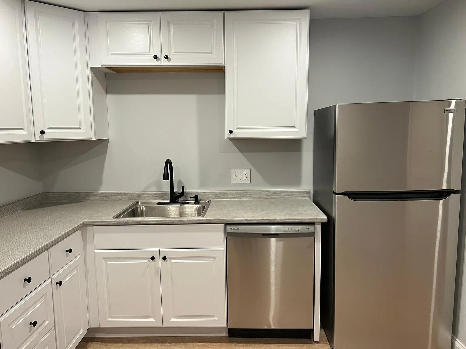 3 Pearson St — Photo 4