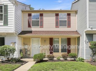 21 Waterview Ct, Marlton, NJ 08053