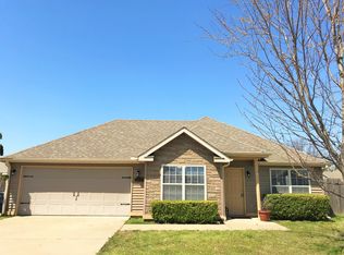 5400 SW Remington Rd, Bentonville, AR 72712