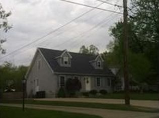 2975 Tamarack Dr, Erie, PA 16506