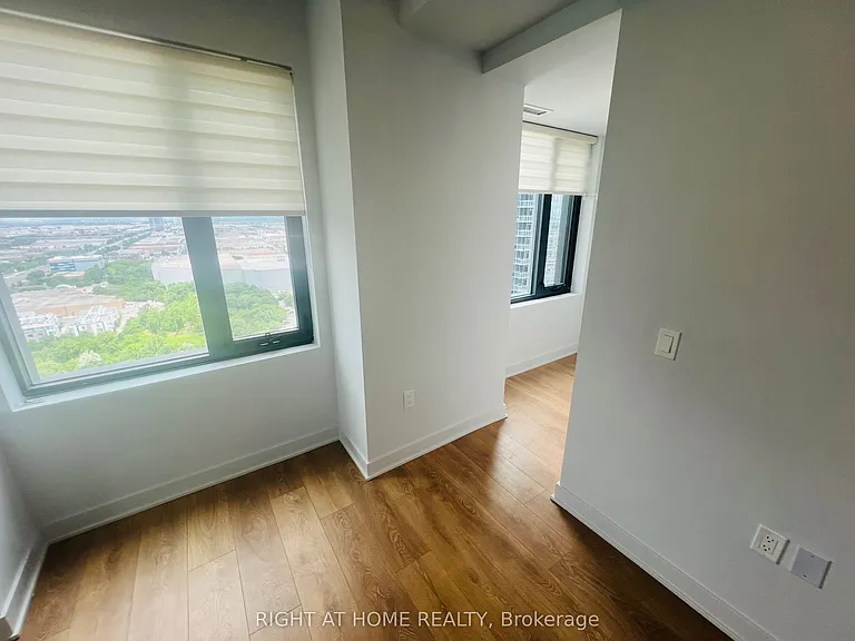 2920 Highway 7 Rd #2402 — Photo 22