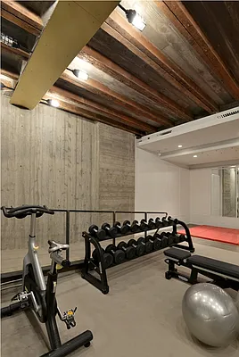 Rented by Corcoran | media 43