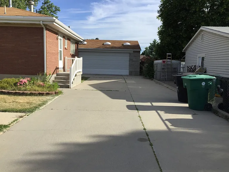 463 E 6360 S — Photo 9