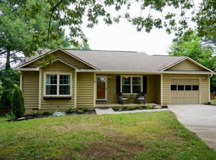 1100 Durham Rd, Knoxville, TN 37931