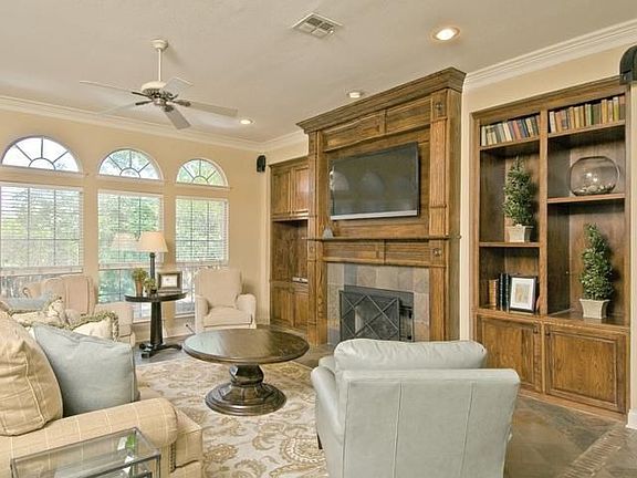 5th image of 3112 Winston Dr