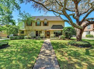1904 Talon Dr, Friendswood, TX 77546