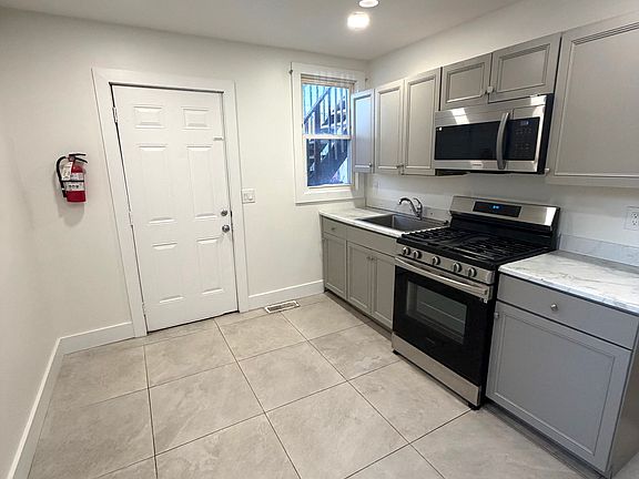 4th image of 217 Union Ave #1
