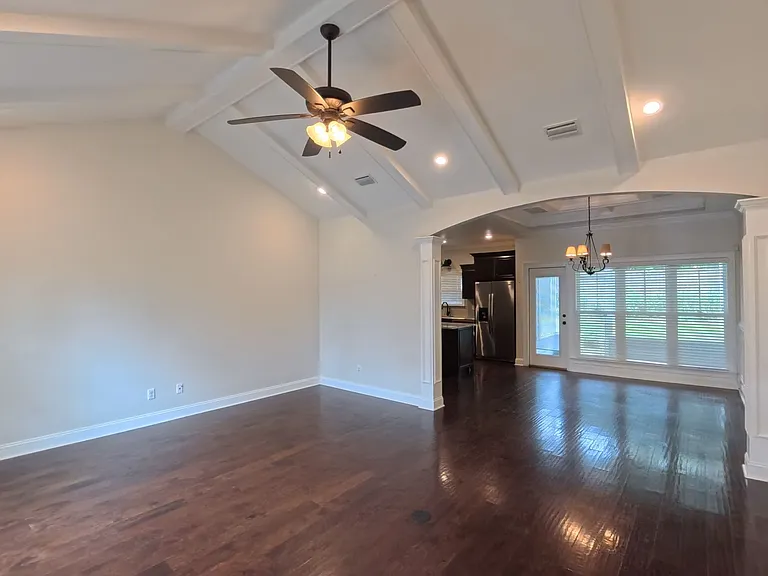 7266 Creek Ridge Rd — Photo 6