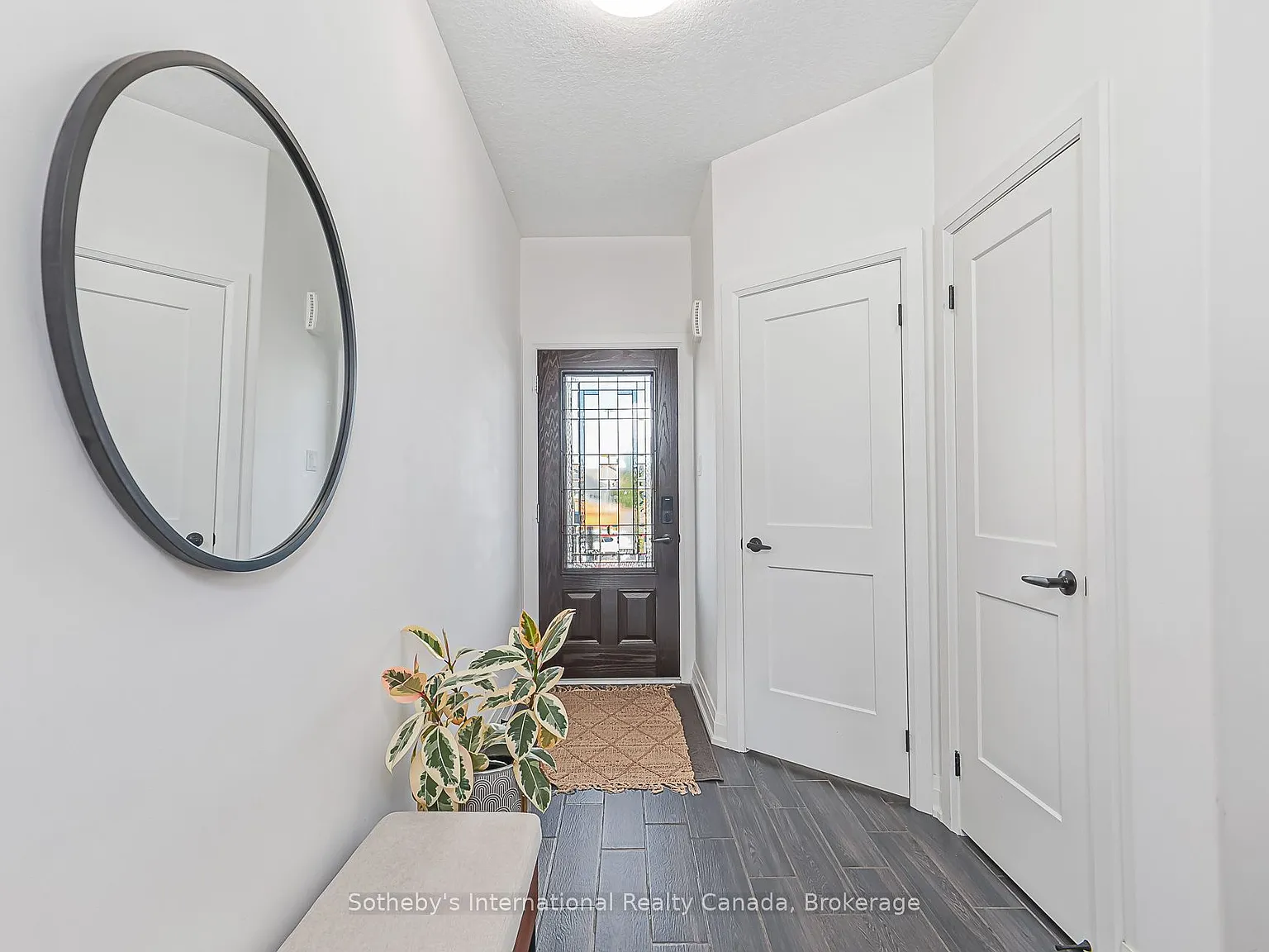 3 bed, $19,000 — Photo 4