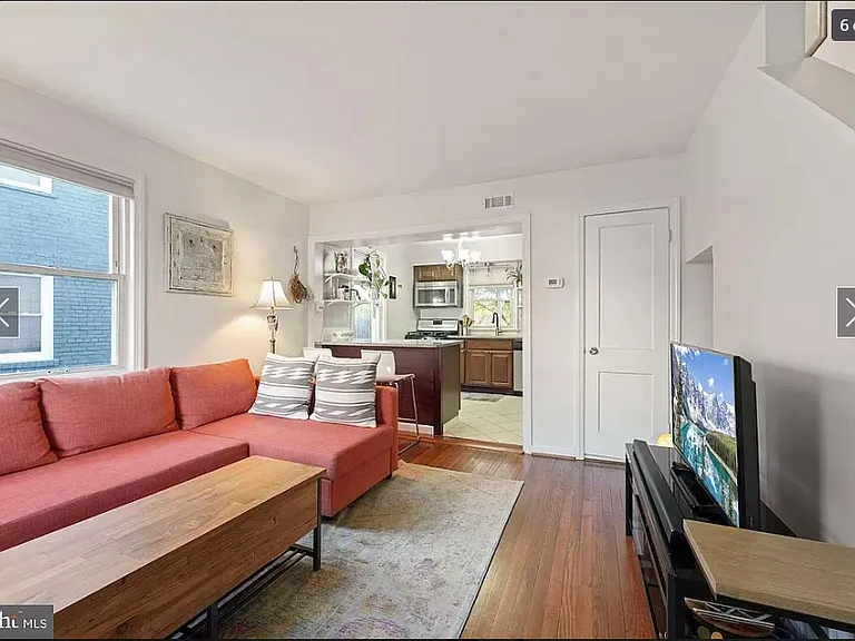 4647 A St SE — Photo 5