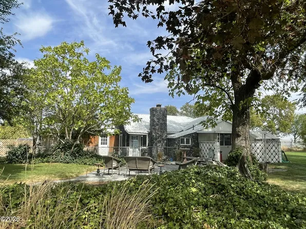 420 NE 8th St, Irrigon, OR 97844