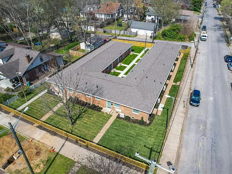 627 Shelby Ave — Photo 14