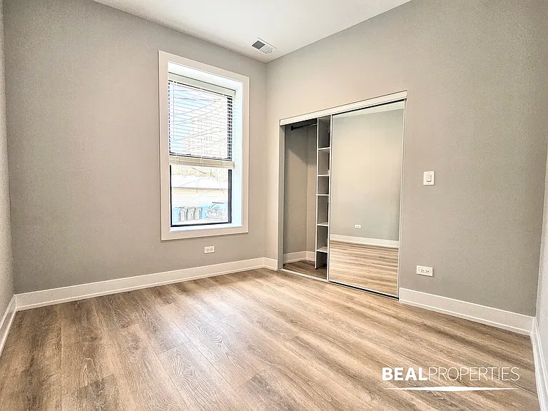 428-38 West Belden — Photo 22