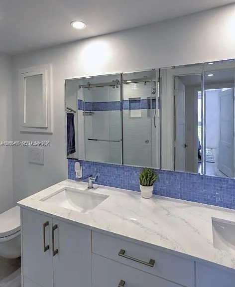 2951 S Bayshore Dr #712 — Photo 16