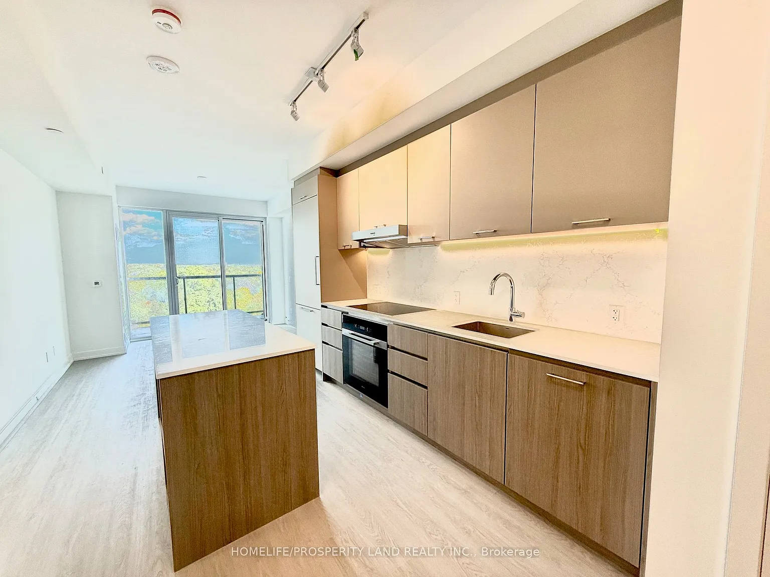2 bed, $2,550 — Photo 3