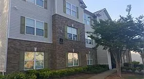3 bed, 2.0 bath, 1292 sqft, $1,550 — Photo 1