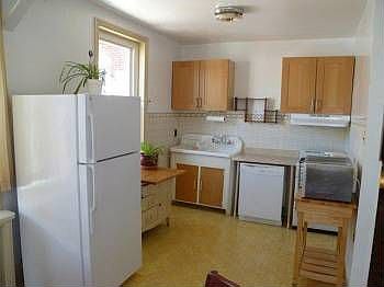 2nd image of 932 N 5th St #3