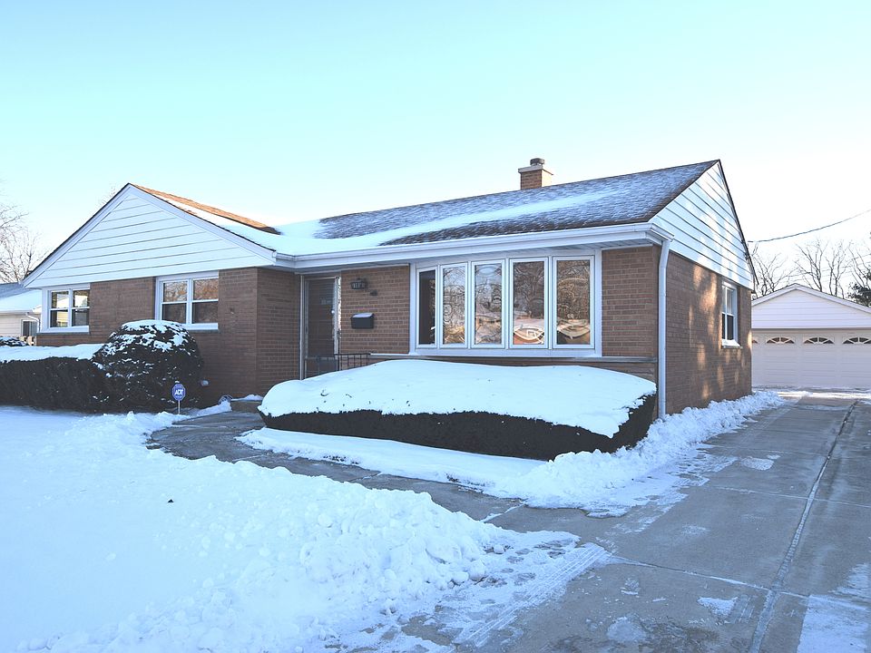 1st image of 1105 Forest Ave
