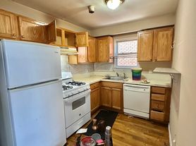 88-18 251st St, Bellerose, NY