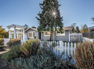 360 W Nevada St, Ashland, OR 97520