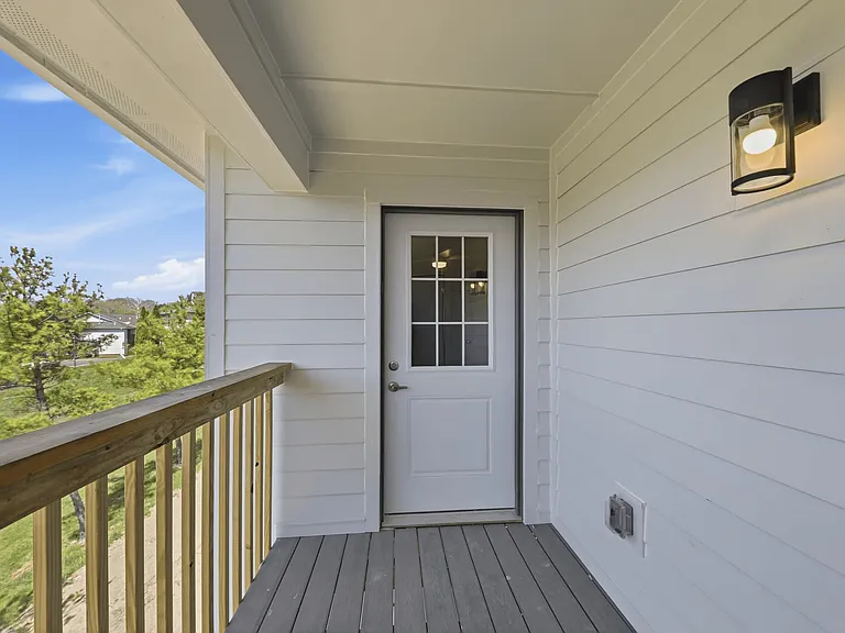 2 Emerald Way — Photo 21