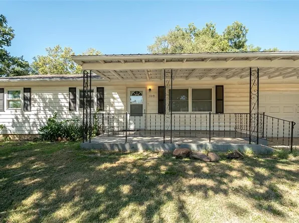 309 Elm St, Overbrook, KS 66524